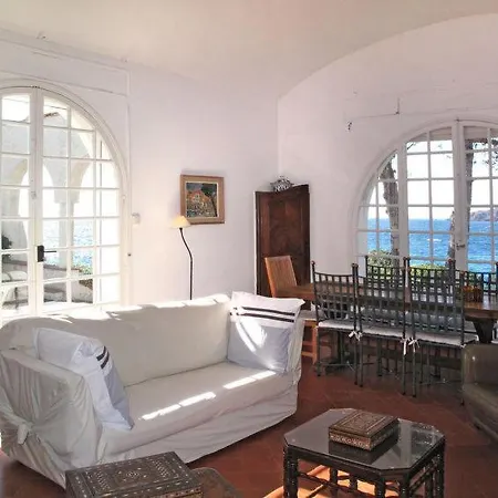 펜션 Sleeps 8 Air Con Wifi Antheor-Cap-Roux